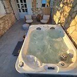 Hedonist Hvar With Jacuzzi * חוואר