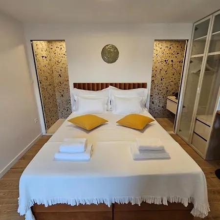 Hedonist Hvar With Jacuzzi חוואר