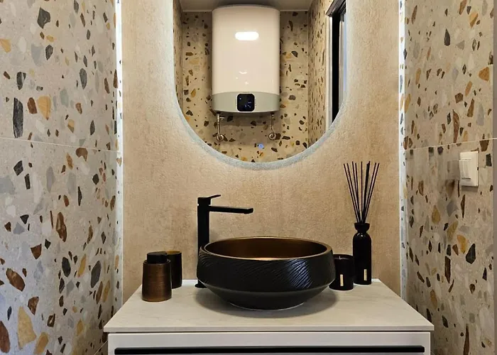 Hedonist Hvar With Jacuzzi *